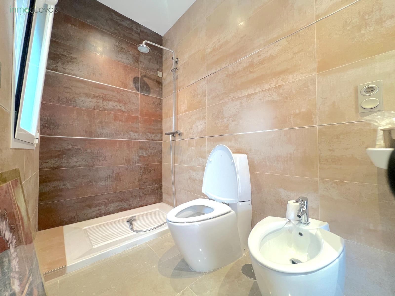 5 soveværelse Lejlighed til salg i Cuevas del Almanzora - € 195.000 (Ref: 9059472)