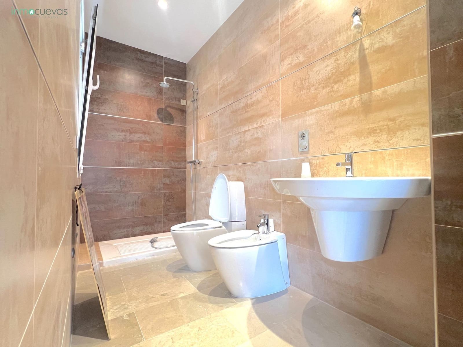 5 soveværelse Lejlighed til salg i Cuevas del Almanzora - € 195.000 (Ref: 9059472)