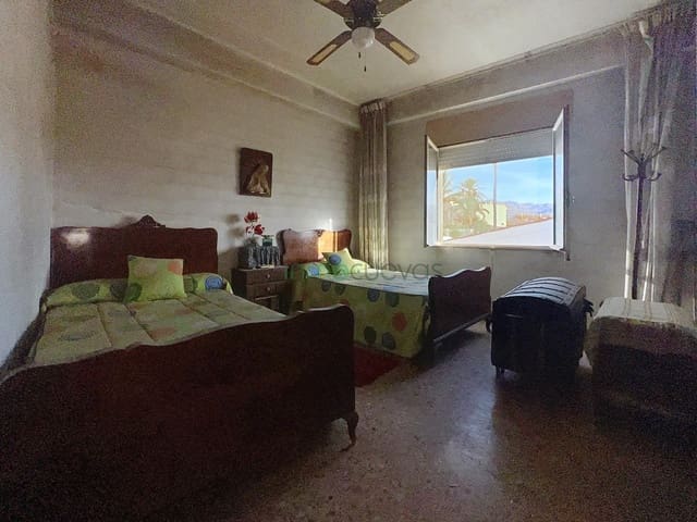 3 quarto Casa em Banda para venda em Cuevas del Almanzora com garagem - 180 000 € (Ref: 9226806)