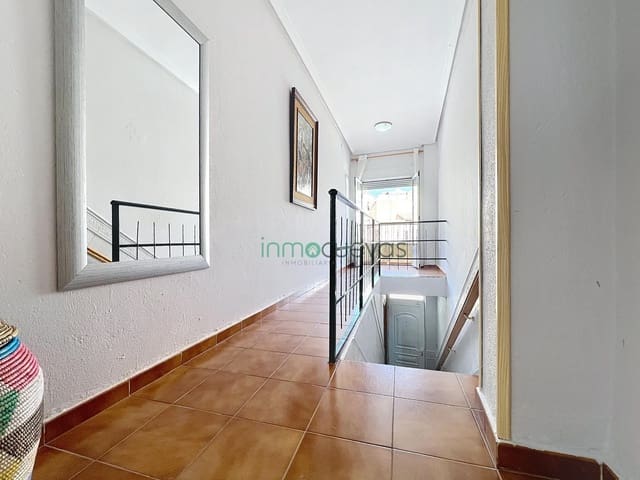 3 sypialnia Dom na sprzedaż w Cuevas del Almanzora z garażem - 124 900 € (Ref: 9310978)