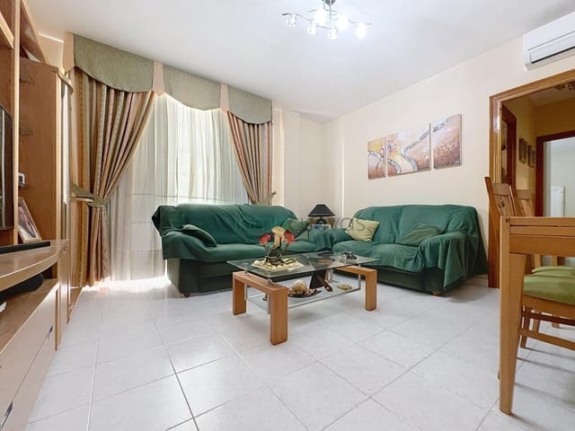 Piso de 3 habitaciones en Cuevas del Almanzora en venta - 95.000 € (Ref: 9330747)