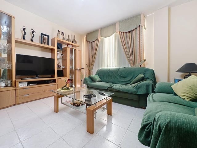 Piso de 3 habitaciones en Cuevas del Almanzora en venta - 95.000 € (Ref: 9330747)