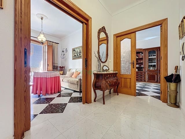 Piso de 4 habitaciones en Vera en venta - 175.000 € (Ref: 9335046)