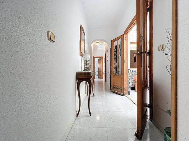 Piso de 4 habitaciones en Vera en venta - 175.000 € (Ref: 9335046)