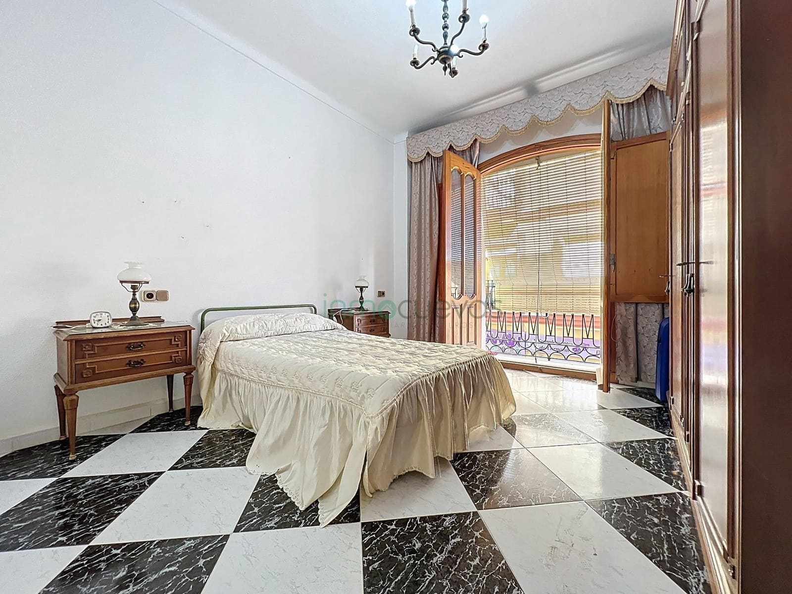 Piso de 4 habitaciones en Vera en venta - 175.000 € (Ref: 9335046)