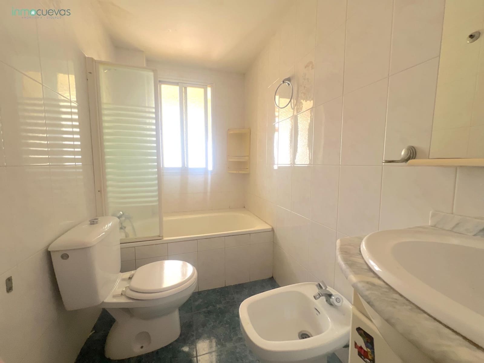 2 makuuhuone Asunto myytävänä paikassa Almeria kaupunki - 117 000 € (Ref: 9349655)