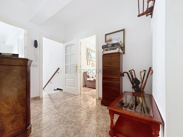 4 quarto Casa em Banda para venda em Cuevas del Almanzora com garagem - 165 000 € (Ref: 9379133)