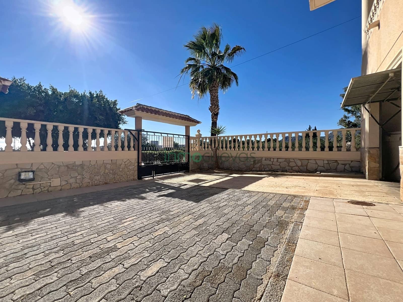 3 quarto Moradia para venda em San Juan de los Terreros com piscina garagem - 450 000 € (Ref: 9406730)