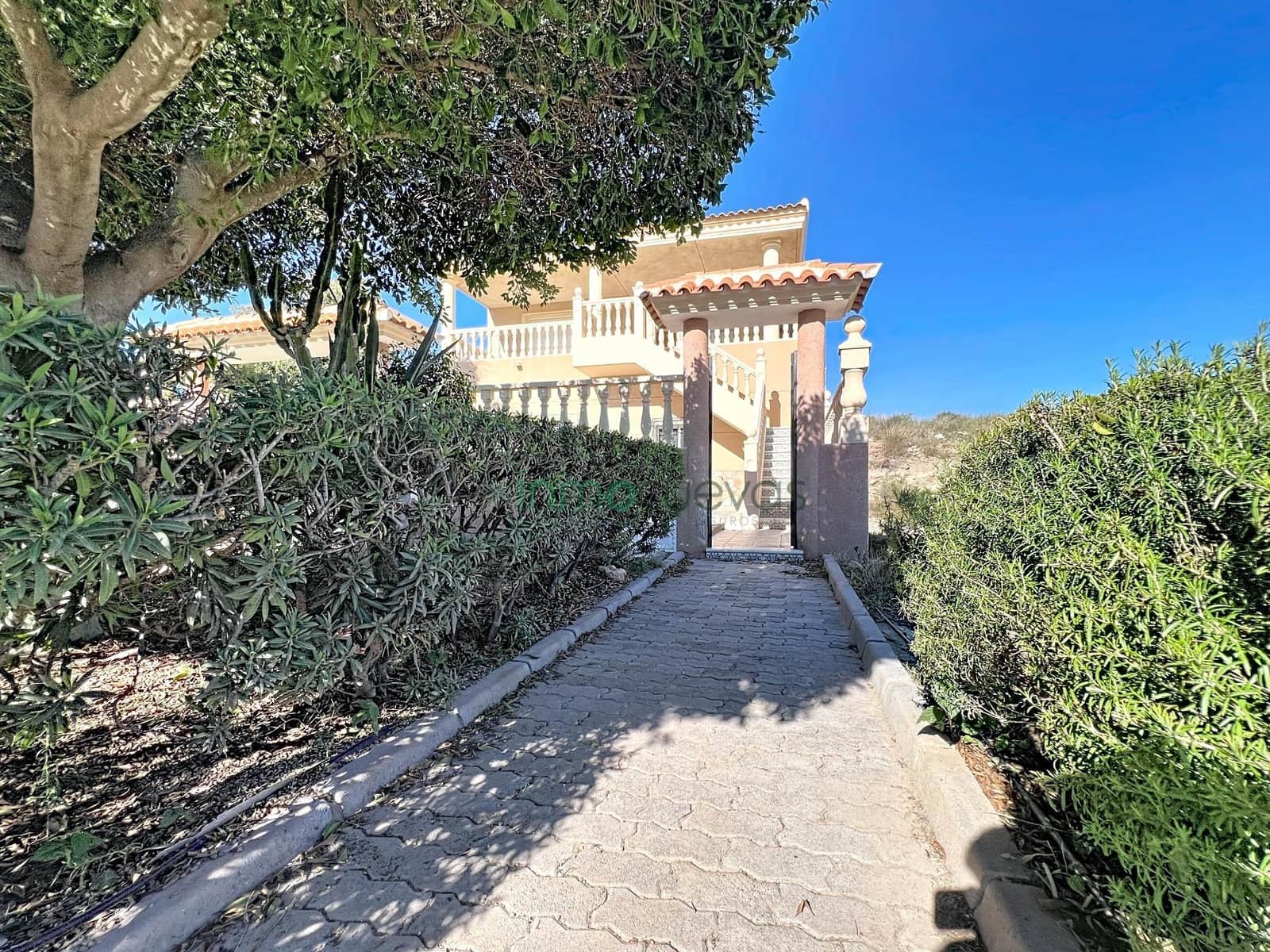 3 quarto Moradia para venda em San Juan de los Terreros com piscina garagem - 450 000 € (Ref: 9406730)