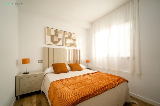 Piso de 2 habitaciones en Cuevas del Almanzora en venta con piscina - 118.900 € (Ref: 9435029)