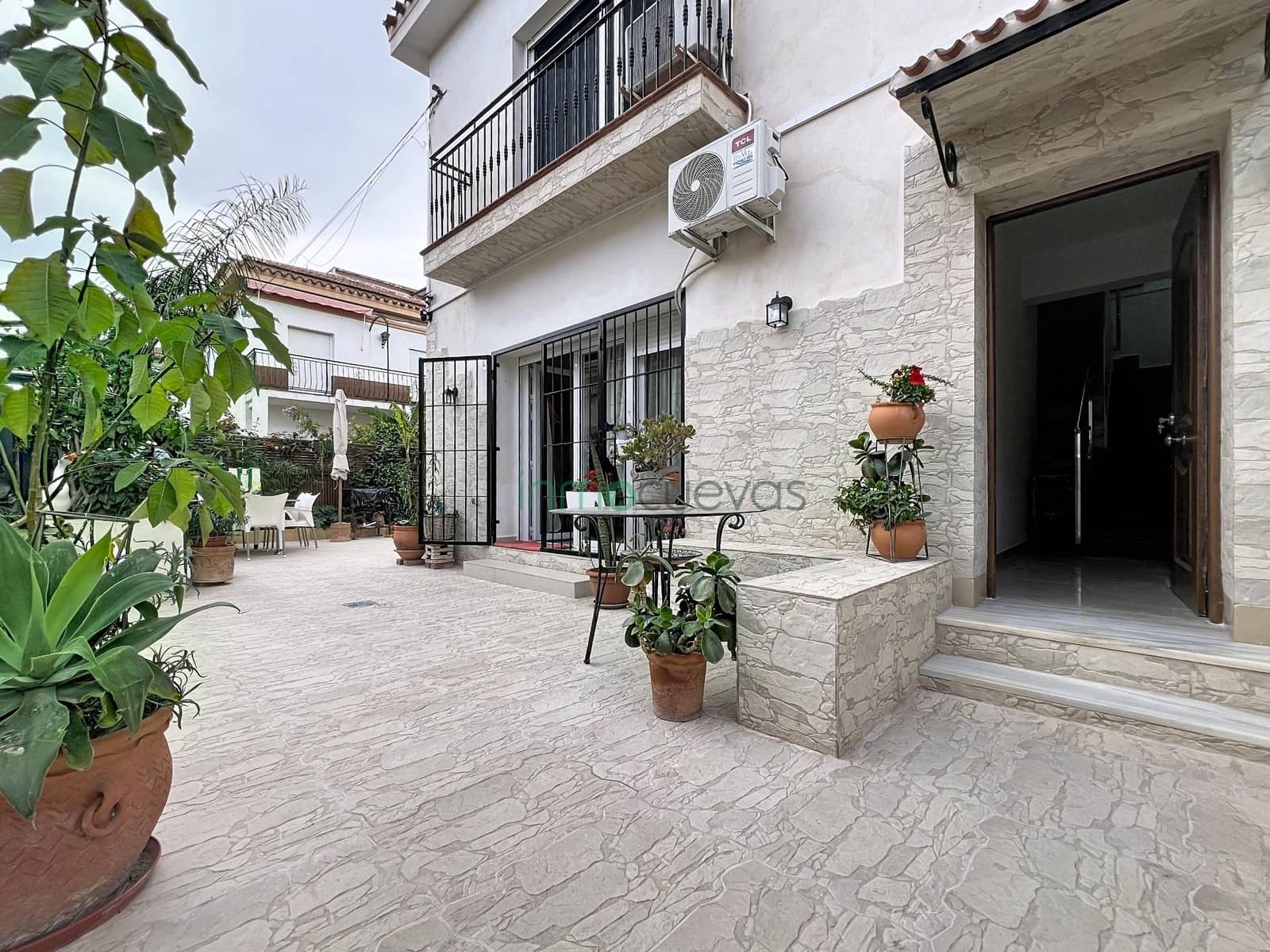 4 makuuhuone Huvila myytävänä paikassa Lorca mukana uima-altaan - 244 900 € (Ref: 9451139)