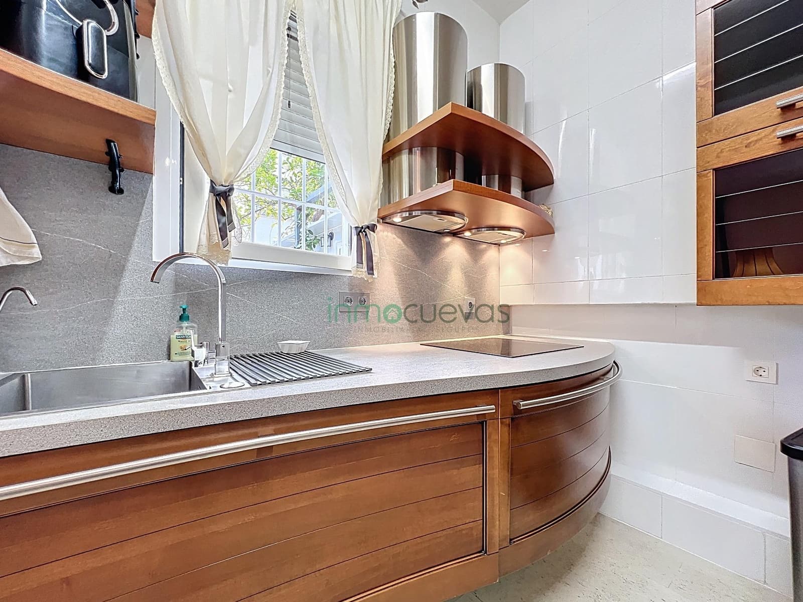 4 makuuhuone Huvila myytävänä paikassa Lorca mukana uima-altaan - 244 900 € (Ref: 9451139)