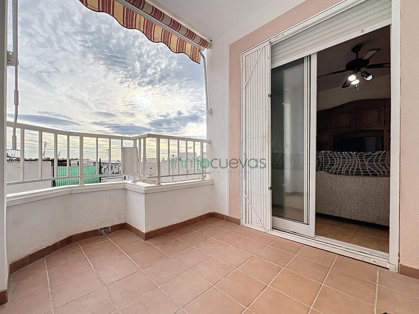 Piso de 3 habitaciones en Garrucha en venta - 180.000 € (Ref: 9451140)