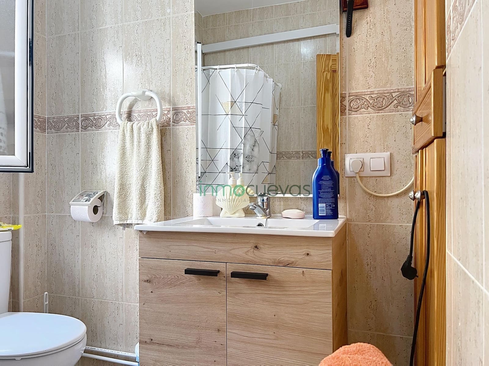 2 bedroom Flat for sale in Cuevas del Almanzora - € 85,000 (Ref: 9481267)