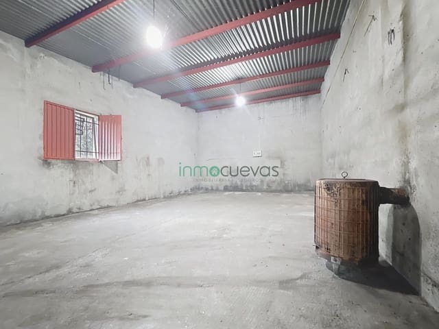 Rakentamaton maa myytävänä paikassa Somontín - 29 000 € (Ref: 9491511)