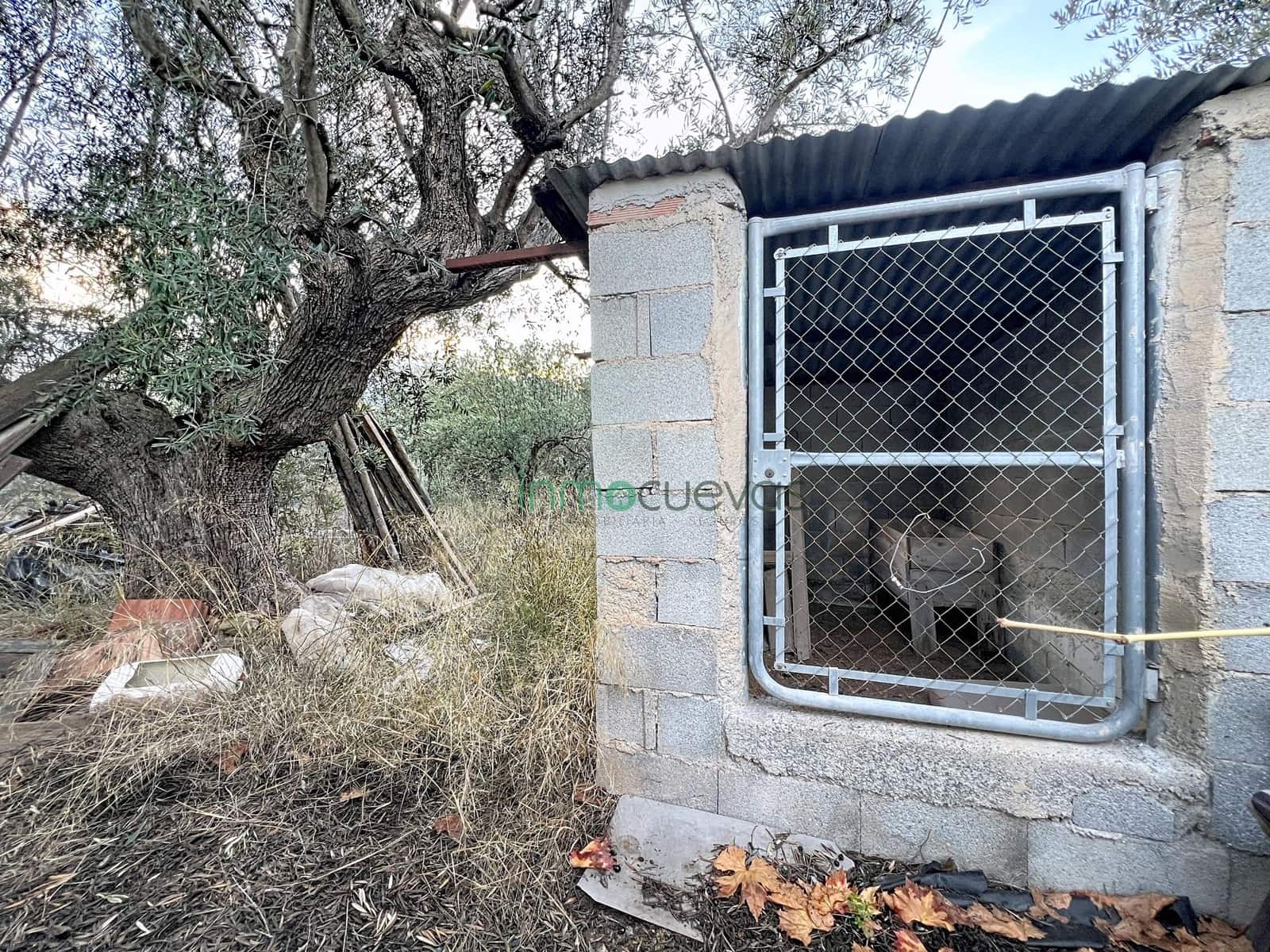 Rakentamaton maa myytävänä paikassa Somontin - 29 000 € (Ref: 9491511)