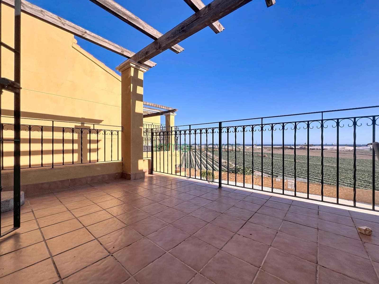 2 Zimmer Penthouse zu verkaufen in Palomares mit Pool - 135.000 € (Ref: 9648266)