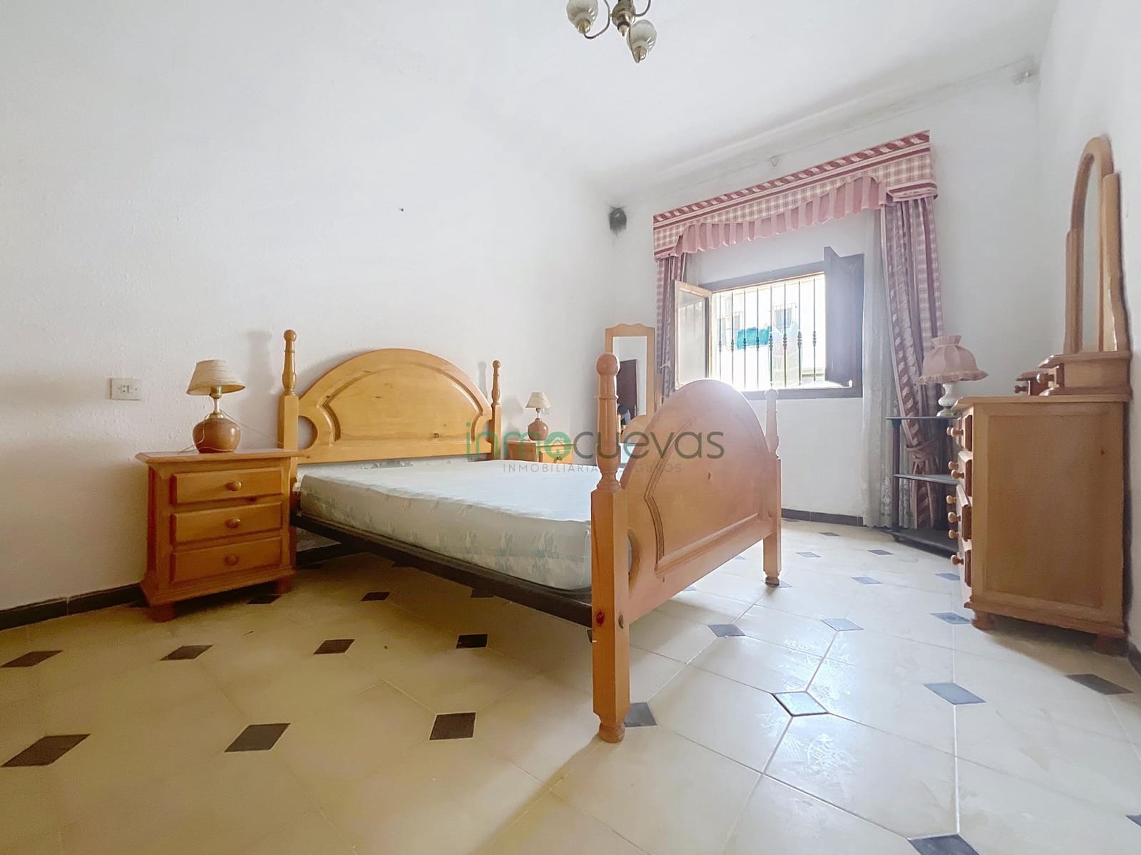 3 makuuhuone Rivitalo myytävänä paikassa Fines - 60 000 € (Ref: 9679939)