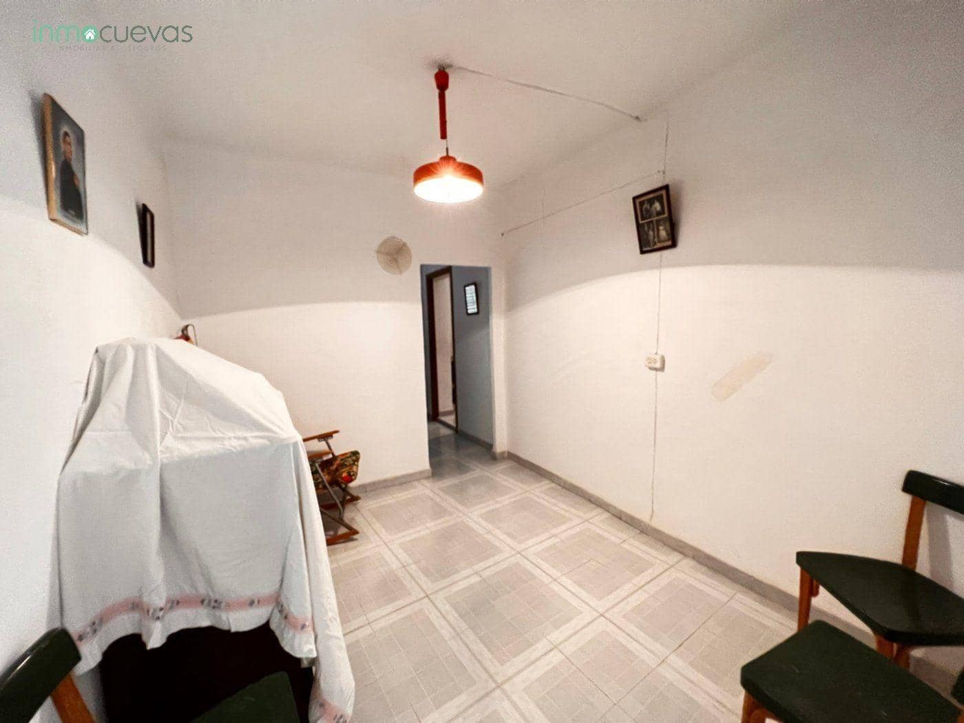 6 soveværelse Rækkehus til salg i Cuevas del Almanzora - € 84.000 (Ref: 9695434)