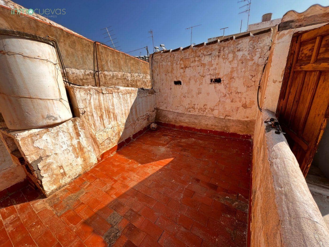 6 soveværelse Rækkehus til salg i Cuevas del Almanzora - € 84.000 (Ref: 9695434)