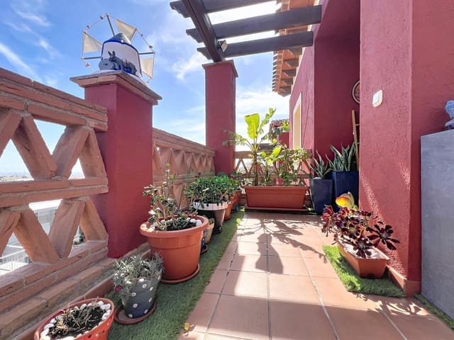 Ático de 2 habitaciones en Valle del Este, Vera en venta con piscina - 179.000 € (Ref: 9698878)