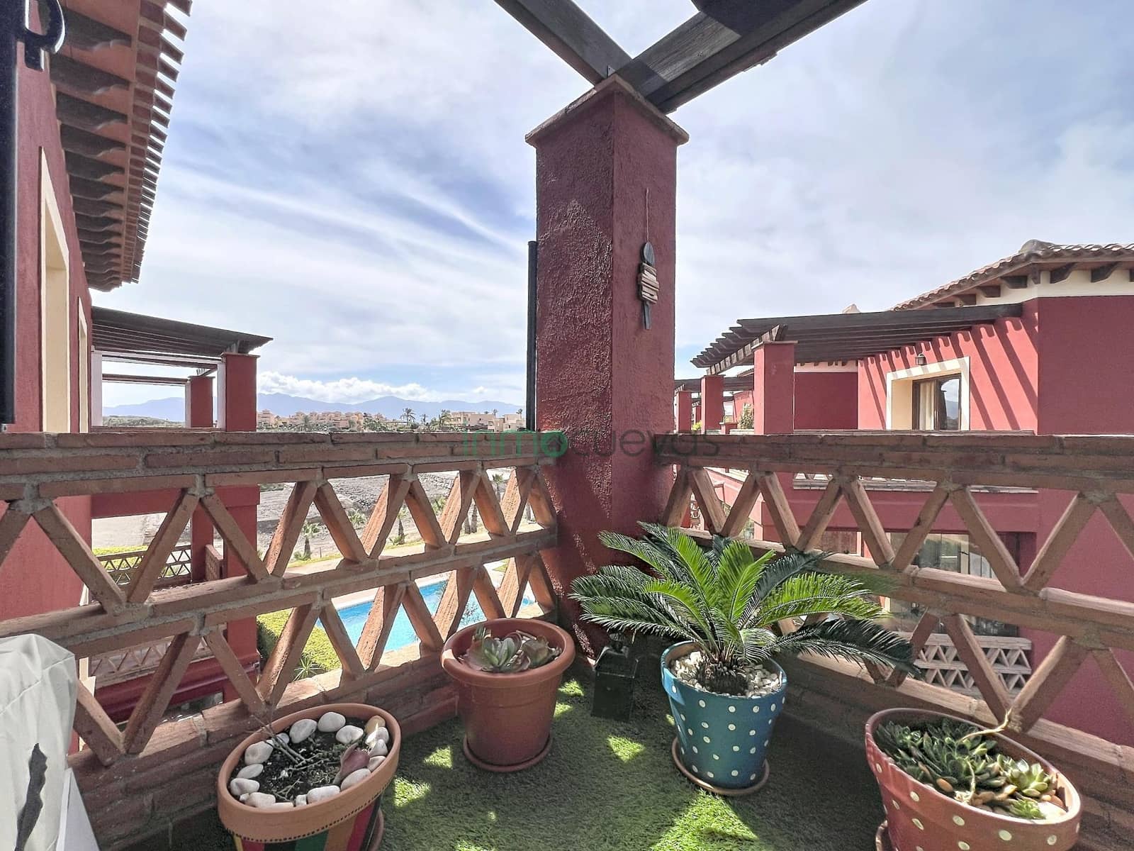 Ático de 2 habitaciones en Valle del Este en venta con piscina - 179.000 € (Ref: 9698878)