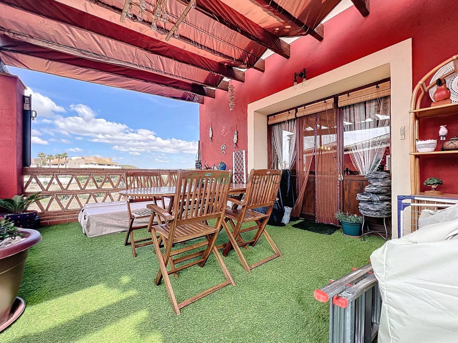 Ático de 2 habitaciones en Valle del Este en venta con piscina - 179.000 € (Ref: 9698878)