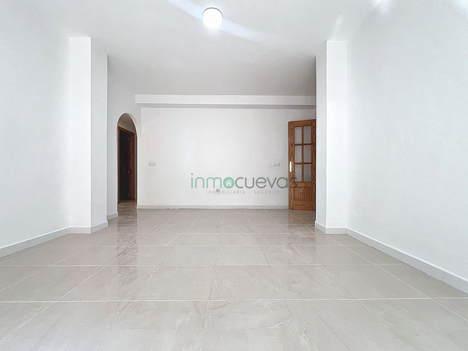 4 bedroom Flat for sale in Cuevas del Almanzora - € 125,000 (Ref: 9712070)