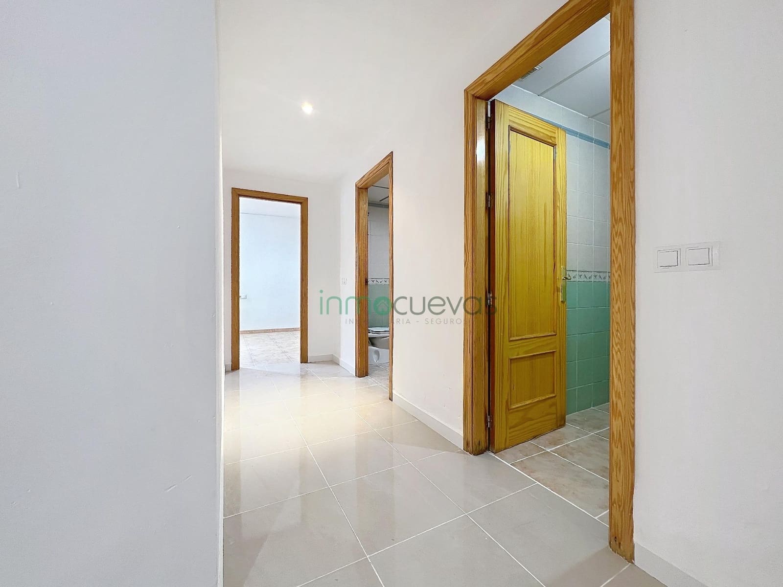 4 bedroom Flat for sale in Cuevas del Almanzora - € 125,000 (Ref: 9712070)