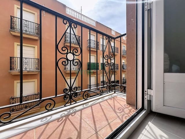 4 soveværelse Lejlighed til salg i Cuevas del Almanzora - € 125.000 (Ref: 9712070)