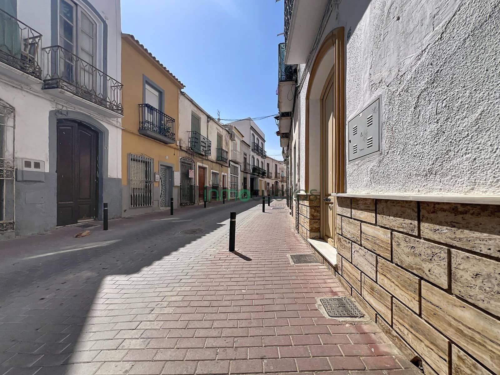 4 bedroom Semi-detached Villa for sale in Cuevas del Almanzora - € 45,000 (Ref: 9721796)