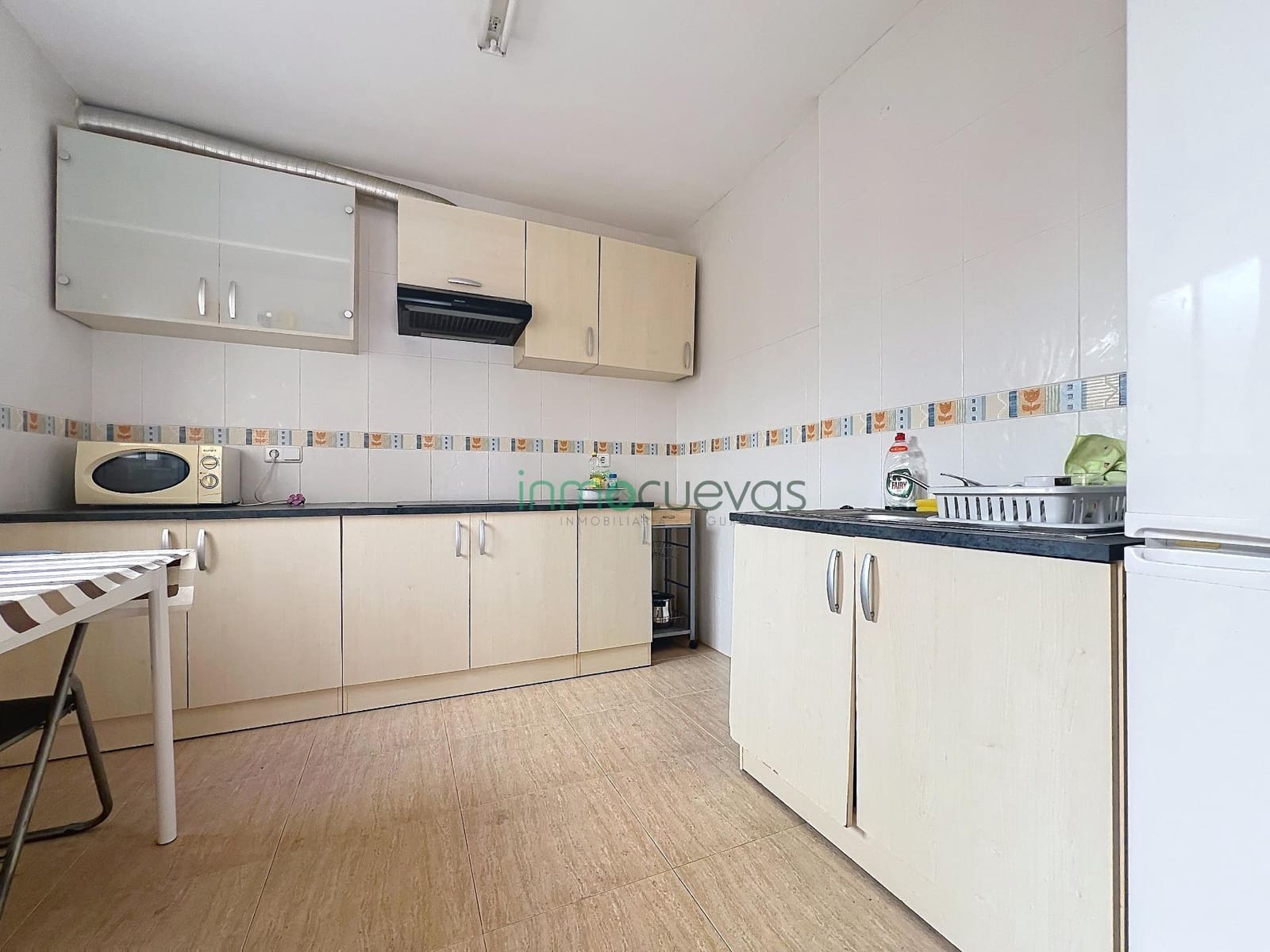 3 bedroom Apartment for sale in Cuevas del Almanzora with garage - € 135,000 (Ref: 9738658)