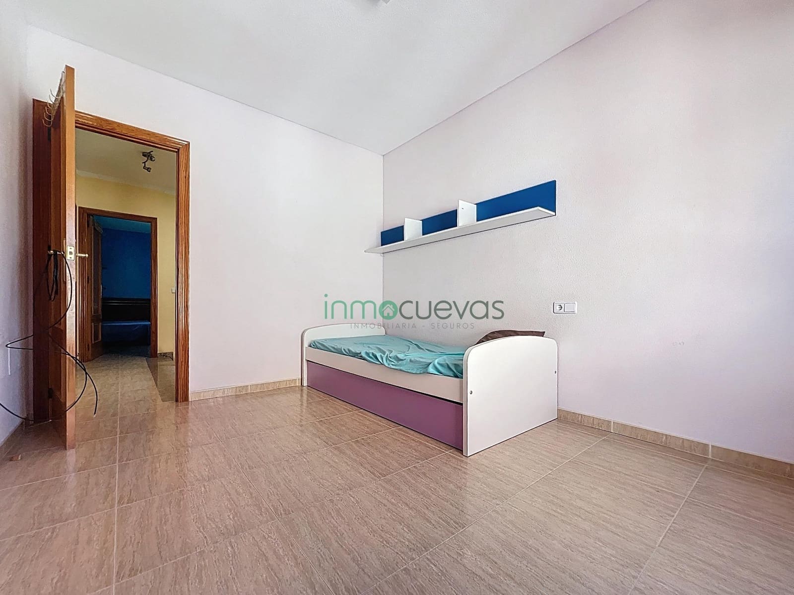 3 bedroom Apartment for sale in Cuevas del Almanzora with garage - € 135,000 (Ref: 9738658)