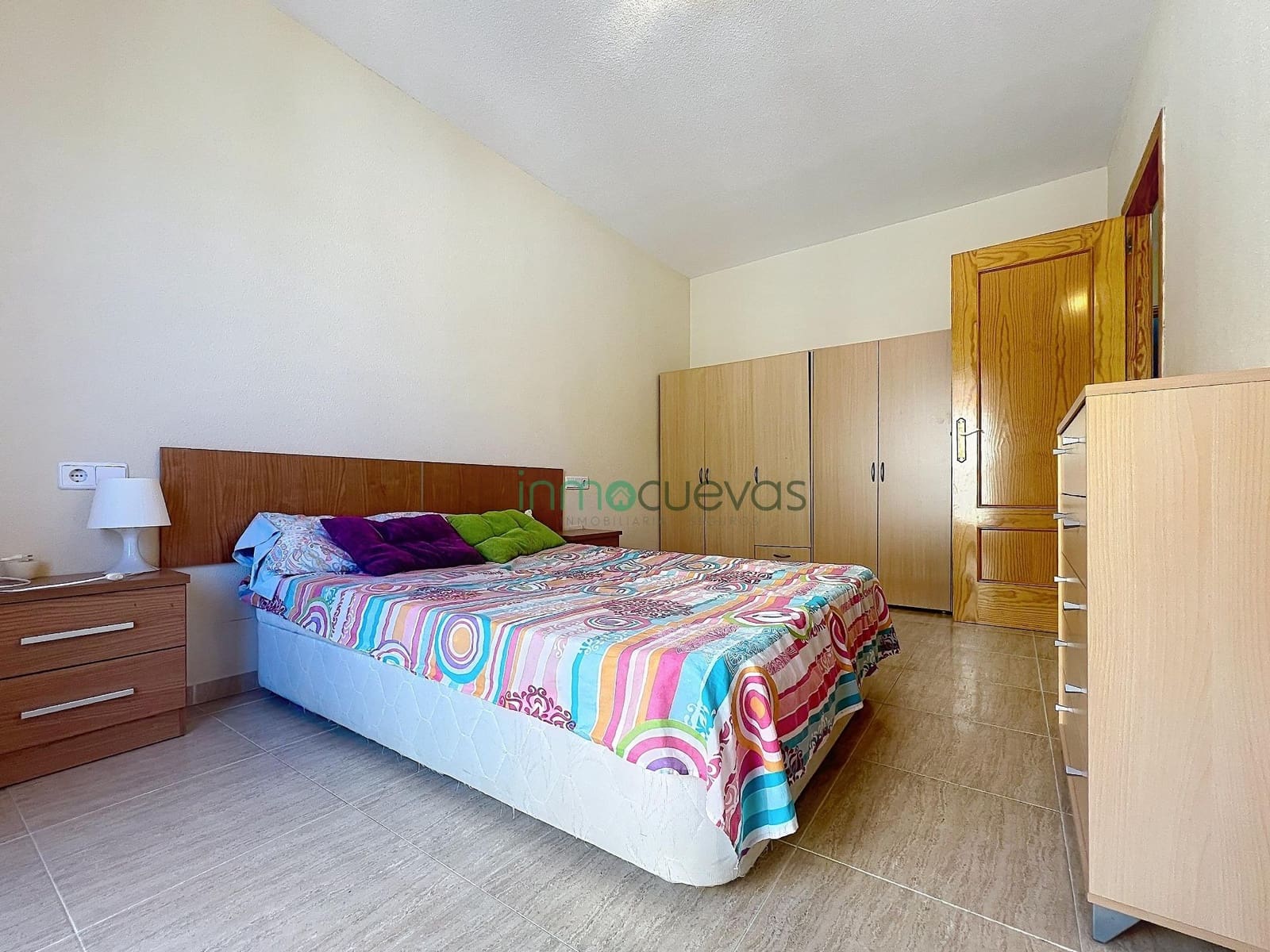 3 bedroom Apartment for sale in Cuevas del Almanzora with garage - € 135,000 (Ref: 9738658)