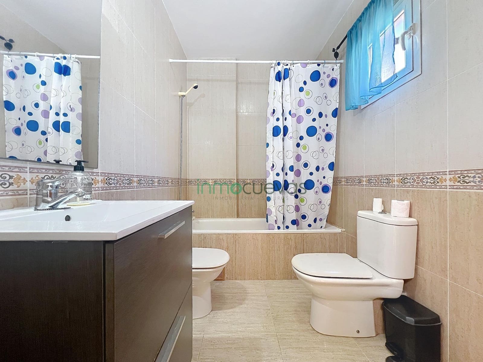 3 bedroom Apartment for sale in Cuevas del Almanzora with garage - € 135,000 (Ref: 9738658)