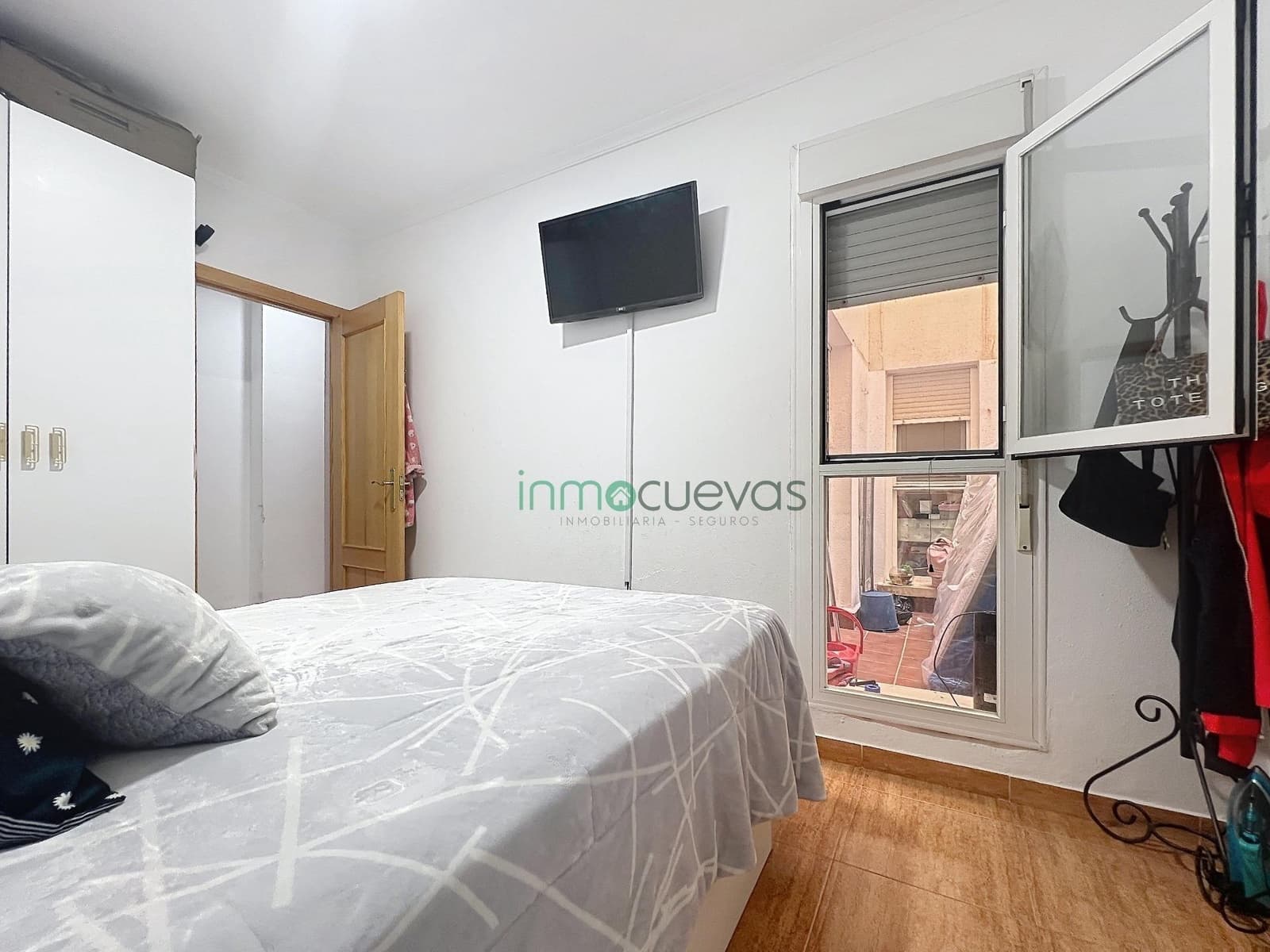 3 bedroom Apartment for sale in Cuevas del Almanzora - € 99,999 (Ref: 9738659)