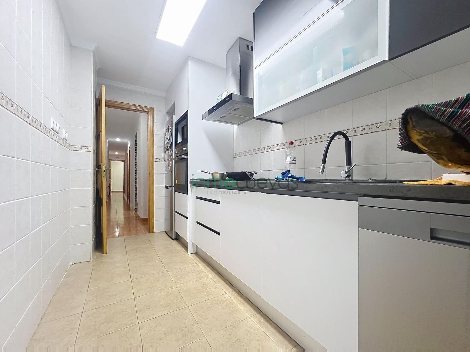 3 bedroom Apartment for sale in Cuevas del Almanzora - € 99,999 (Ref: 9738659)