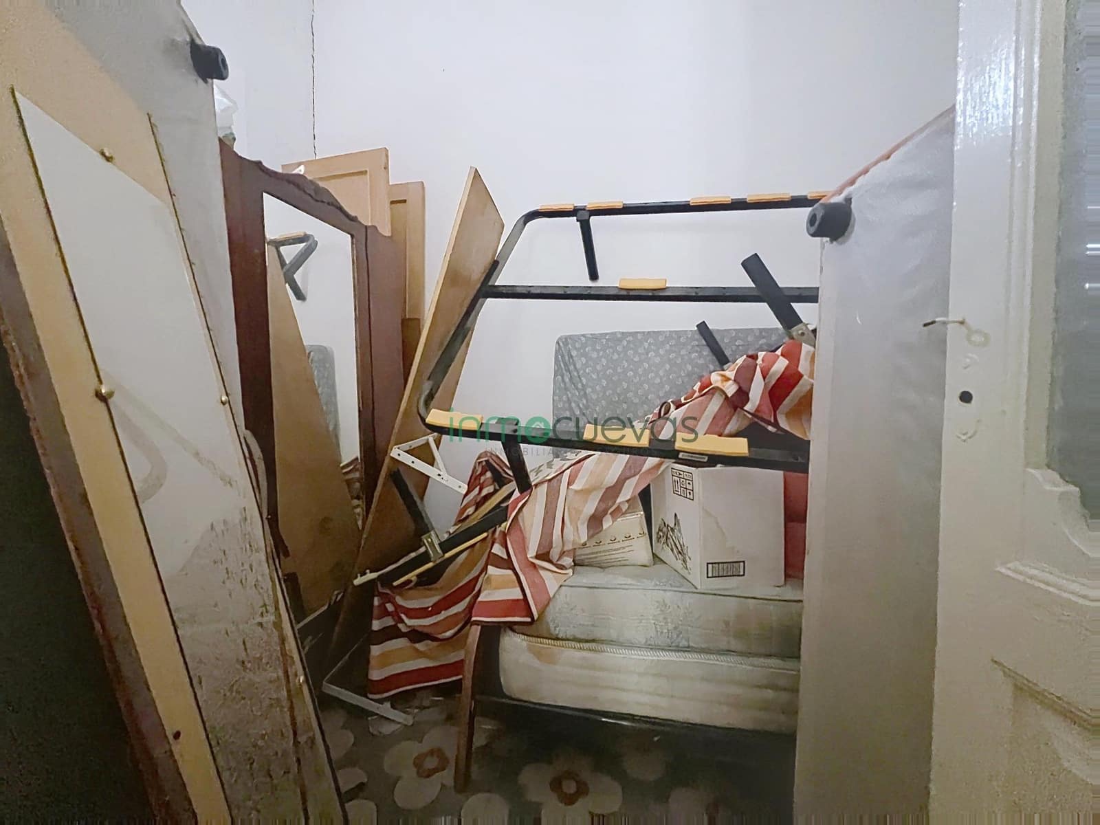 4 makuuhuone Omakotitalo myytävänä paikassa Vera - 199 999 € (Ref: 9762071)