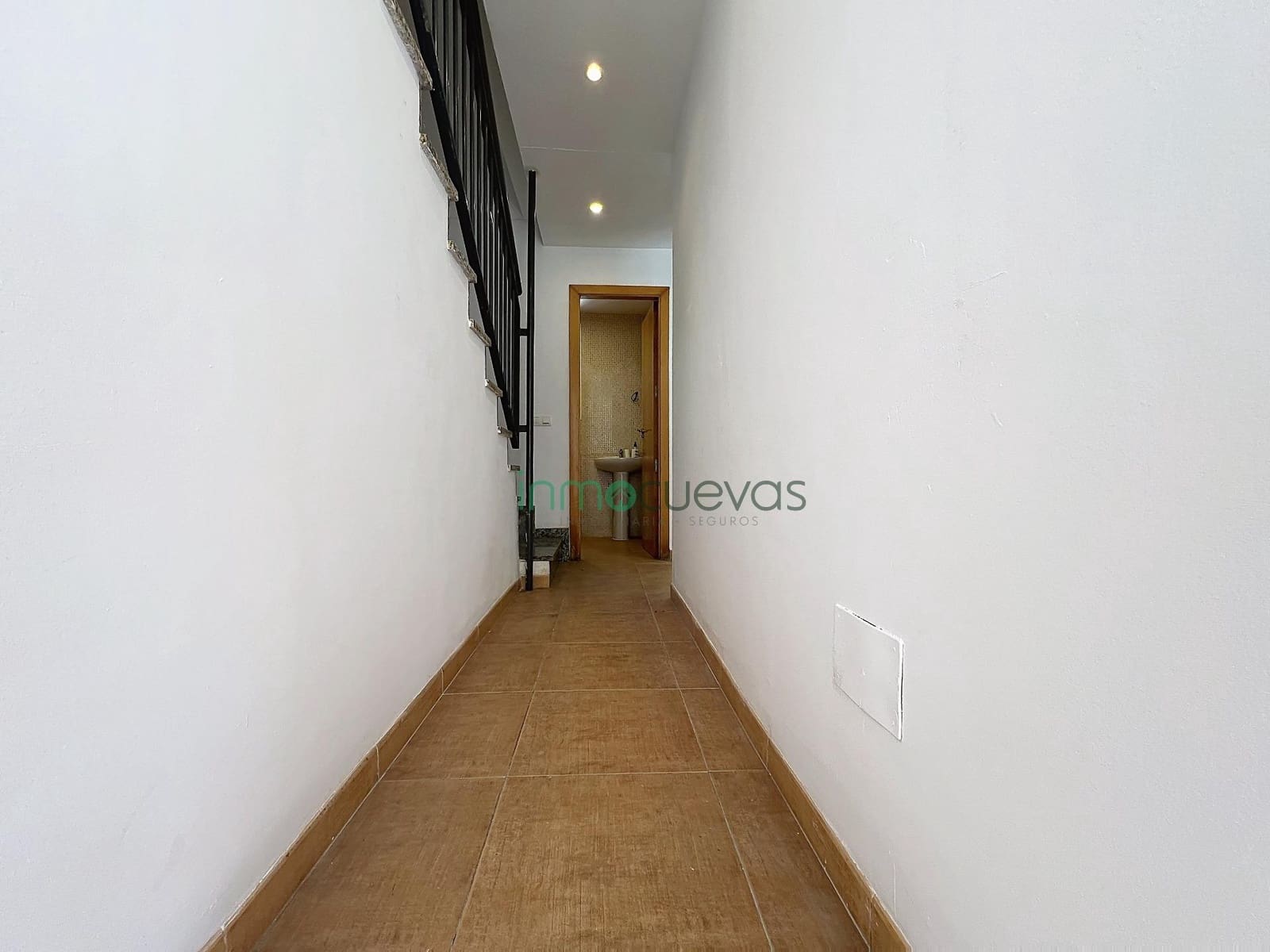 3 soverom Kjedet enebolig til salgs i Vera med svømmebasseng garasje - € 275 000 (Ref: 9762072)