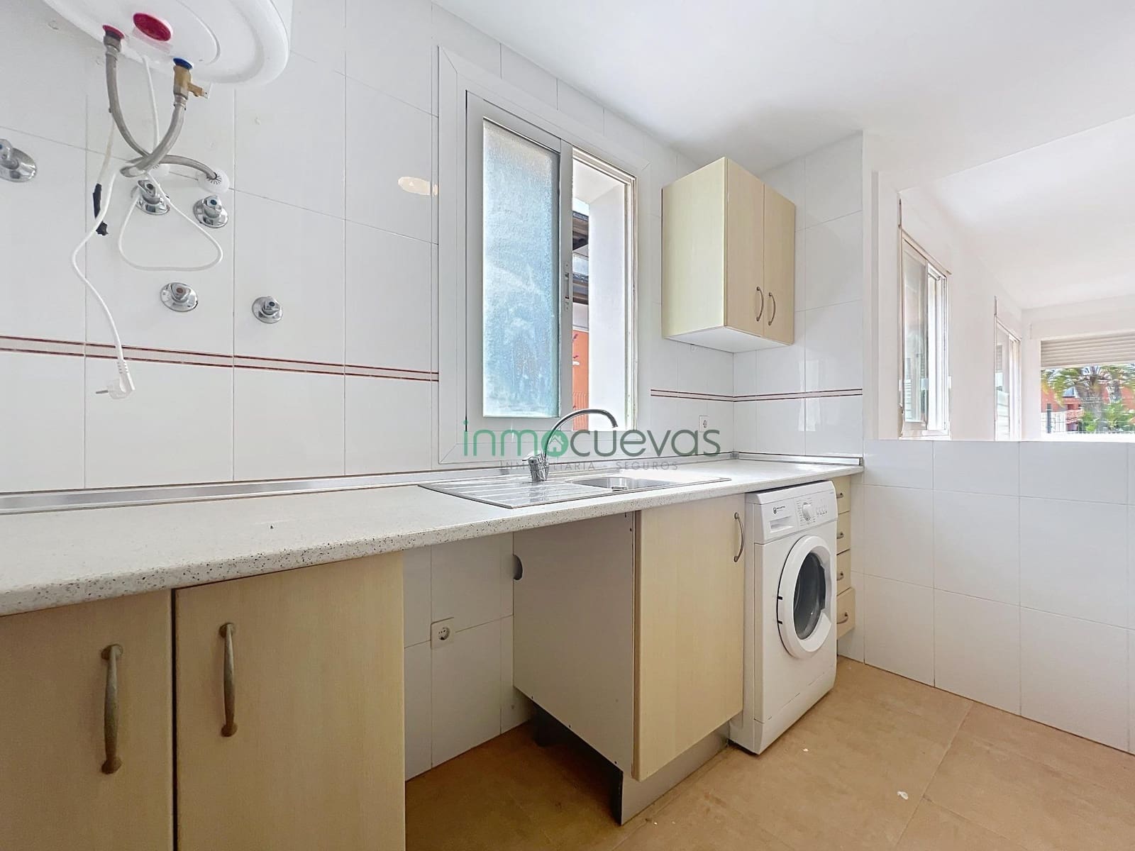 3 soverom Kjedet enebolig til salgs i Vera med svømmebasseng garasje - € 275 000 (Ref: 9762072)