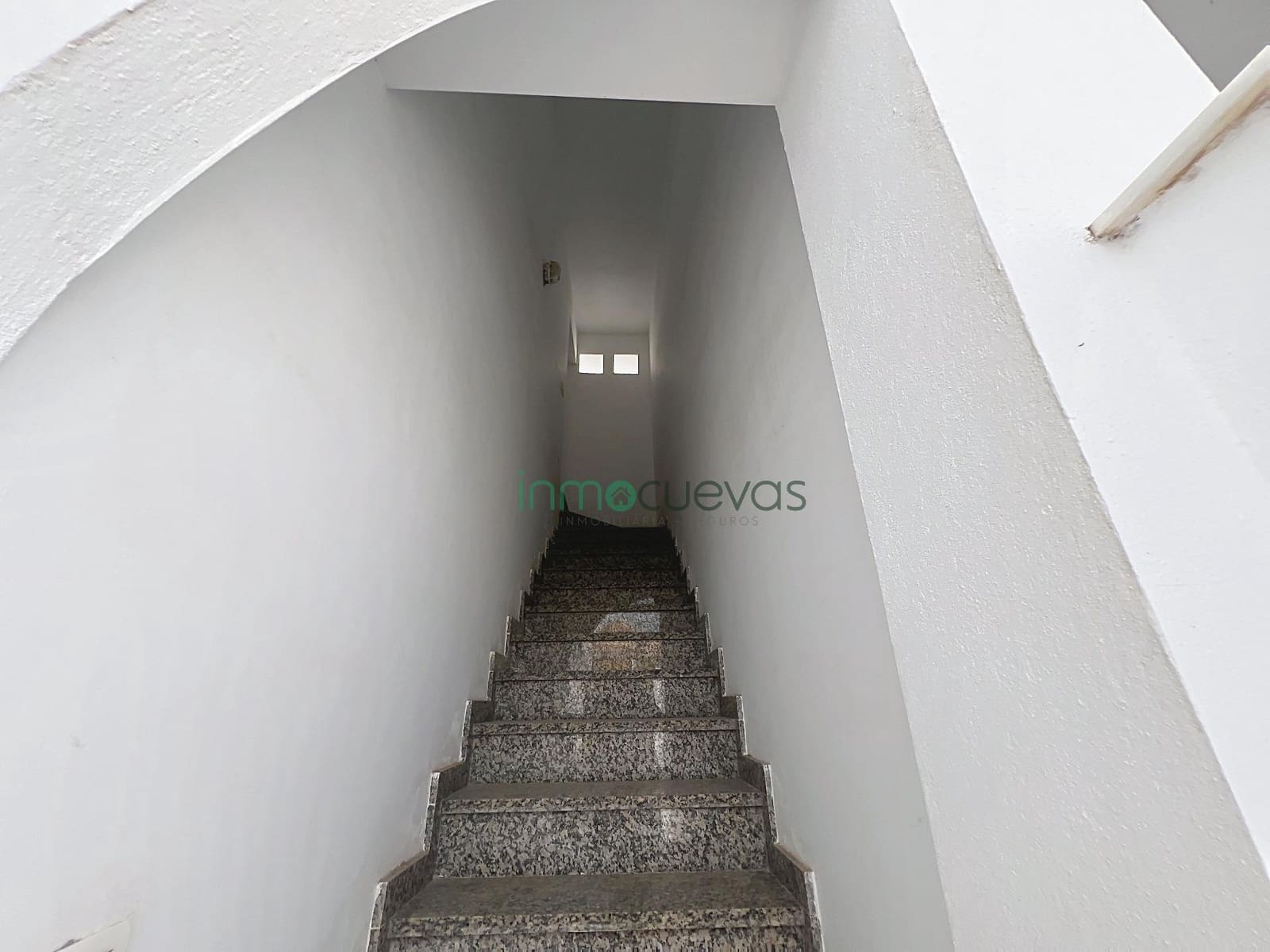 3 soverom Kjedet enebolig til salgs i Vera med svømmebasseng garasje - € 275 000 (Ref: 9762072)