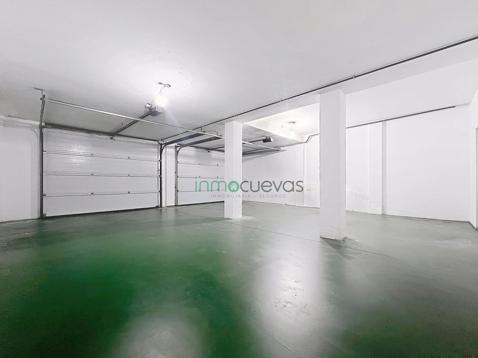 3 soverom Kjedet enebolig til salgs i Vera med svømmebasseng garasje - € 275 000 (Ref: 9762072)