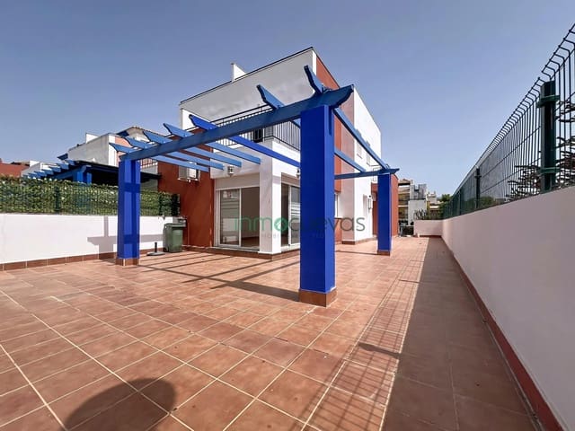 3 soverom Kjedet enebolig til salgs i Vera med svømmebasseng garasje - € 275 000 (Ref: 9762072)