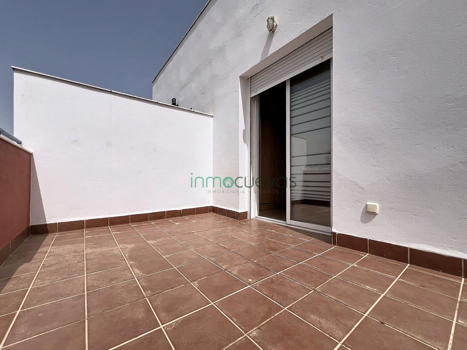 3 soverom Kjedet enebolig til salgs i Vera med svømmebasseng garasje - € 275 000 (Ref: 9762072)