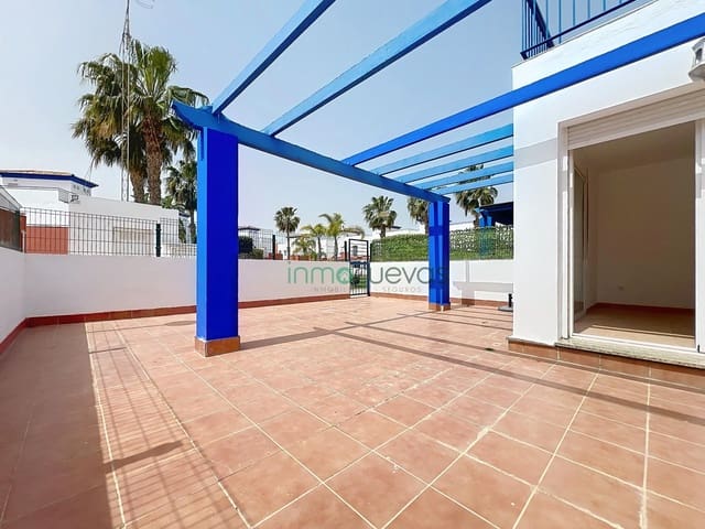 3 soverom Kjedet enebolig til salgs i Vera med svømmebasseng garasje - € 275 000 (Ref: 9762072)