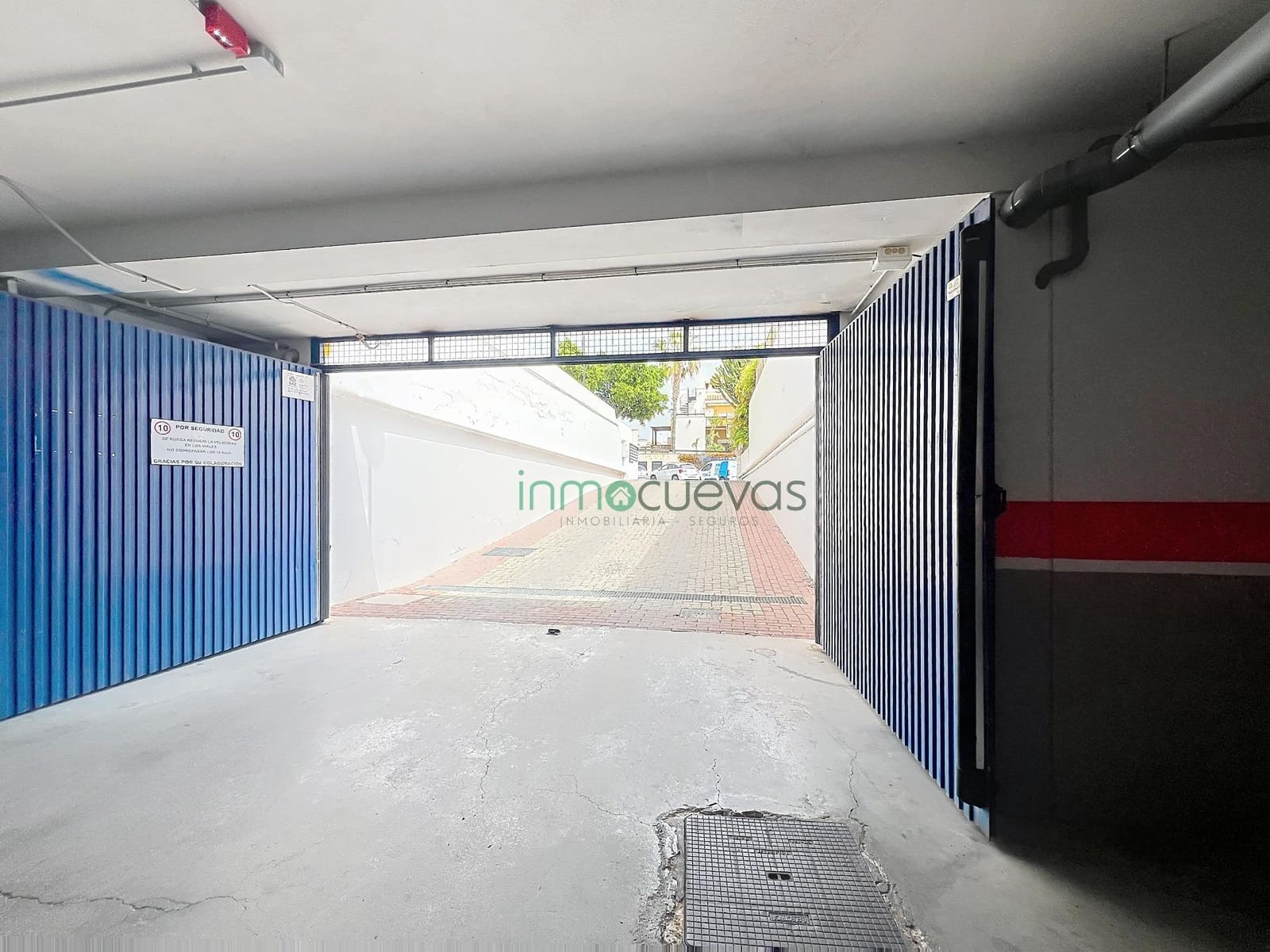 3 soverom Kjedet enebolig til salgs i Vera med svømmebasseng garasje - € 275 000 (Ref: 9762072)