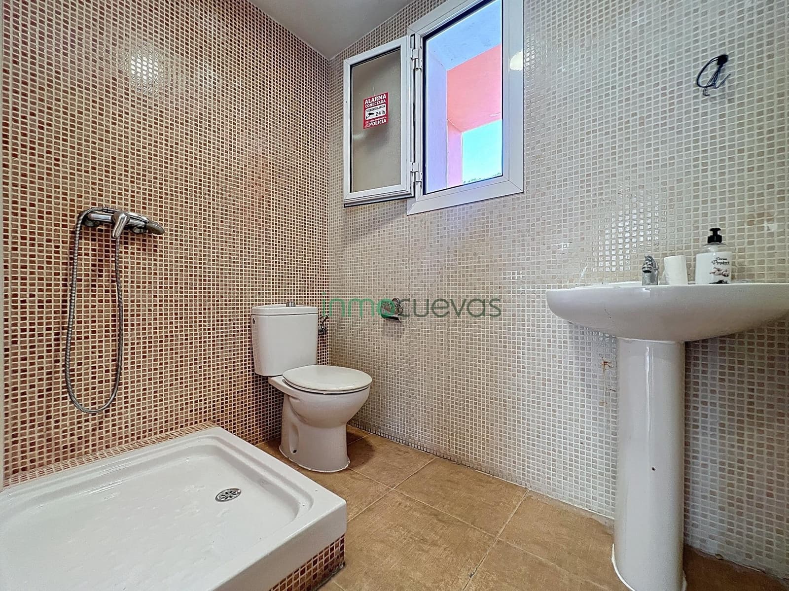 3 soverom Kjedet enebolig til salgs i Vera med svømmebasseng garasje - € 275 000 (Ref: 9762072)