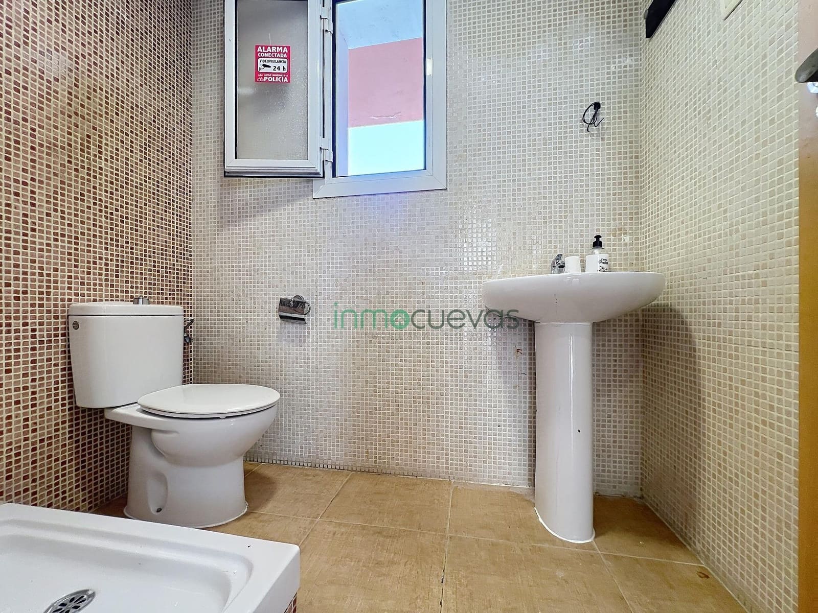 3 soverom Kjedet enebolig til salgs i Vera med svømmebasseng garasje - € 275 000 (Ref: 9762072)