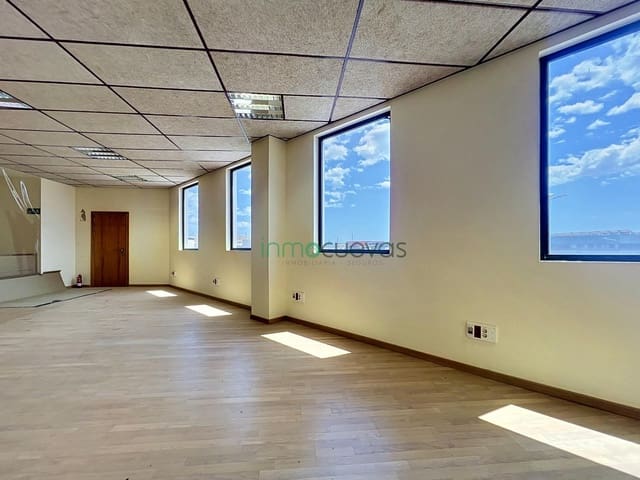 Negocio en El Real, Antas en alquiler con garaje - 950 € (Ref: 9839342)