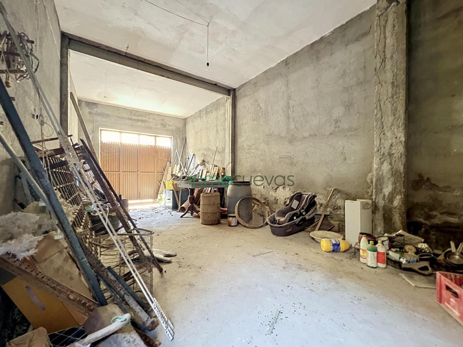 6 bedroom Terraced Villa for sale in Zurgena with garage - € 124,999 (Ref: 9843604)